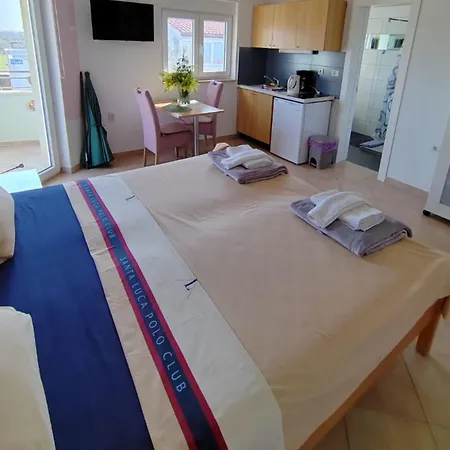 Lighthouse - A4 - Twobedroom With Sea View * Fažana