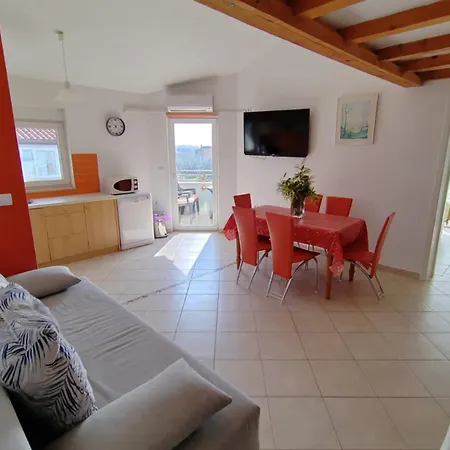 Lighthouse - A4 - Twobedroom With Sea View *